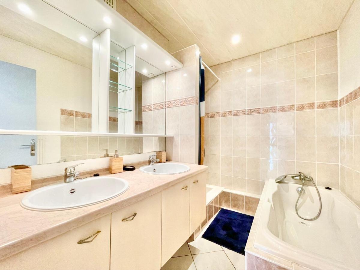 Apartmán Colmar - La Cigogne - Balcon - Vue Degagee - Netflix - Wifi Fibre - Parking Gratuit - Quartier Populaire Exteriér fotografie